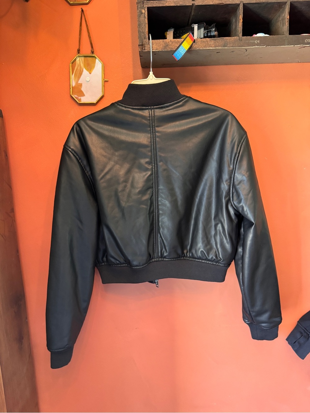 American Eagle Outfitters Black Faux Leather Cropped Bomber Jacket - Picture 3 of 3